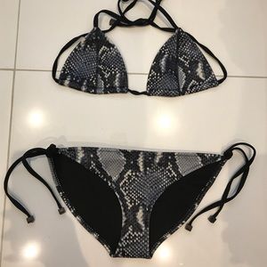 DISCONTINUED: TRIANGL SNAKESKIN BIKINI